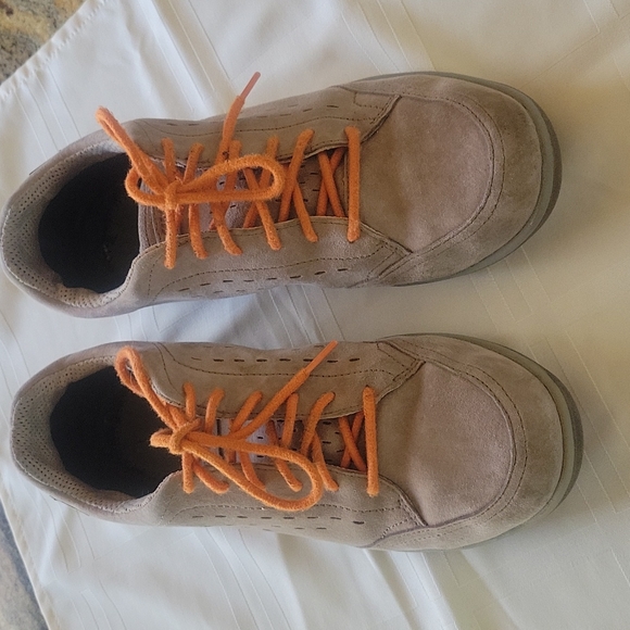 HP!🎉🎉☺️VIKING gorotex surround 👟 walking shoes - Picture 2 of 16